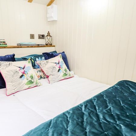 Honeybee Lodge Woodhall Spa Exteriér fotografie