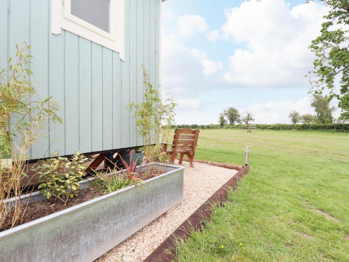 Honeybee Lodge Woodhall Spa Exteriér fotografie