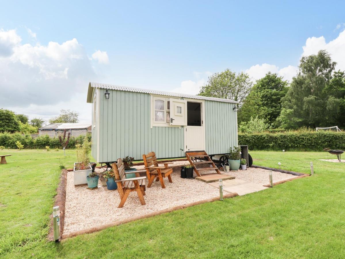 Honeybee Lodge Woodhall Spa Exteriér fotografie