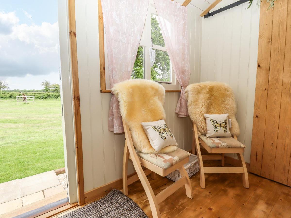 Honeybee Lodge Woodhall Spa Exteriér fotografie